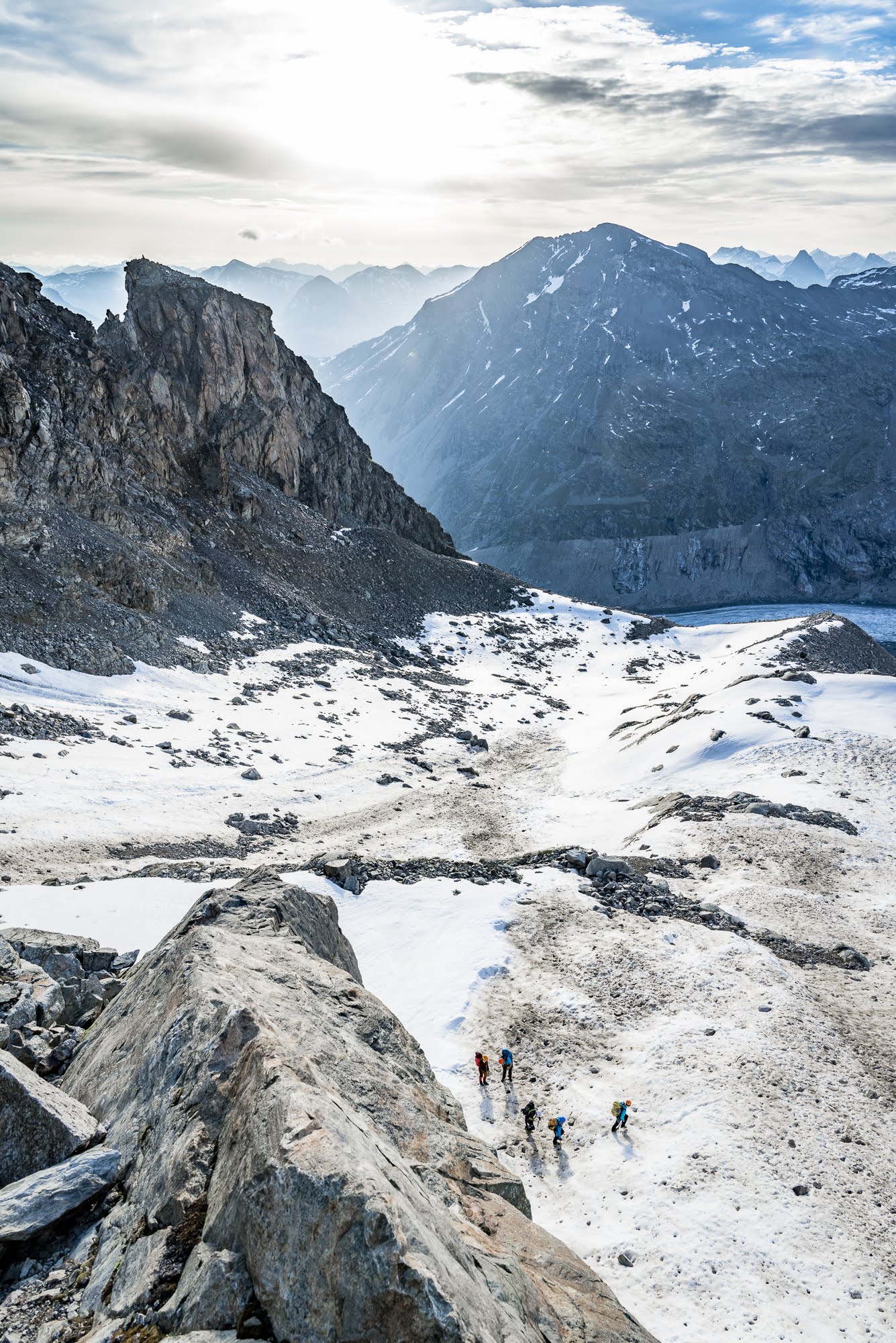 https://bergpunkt-dev.b-cdn.net/bergpunkt-gefuhrte-hochtouren-2-607c1cf18b6c5256290319.jpg