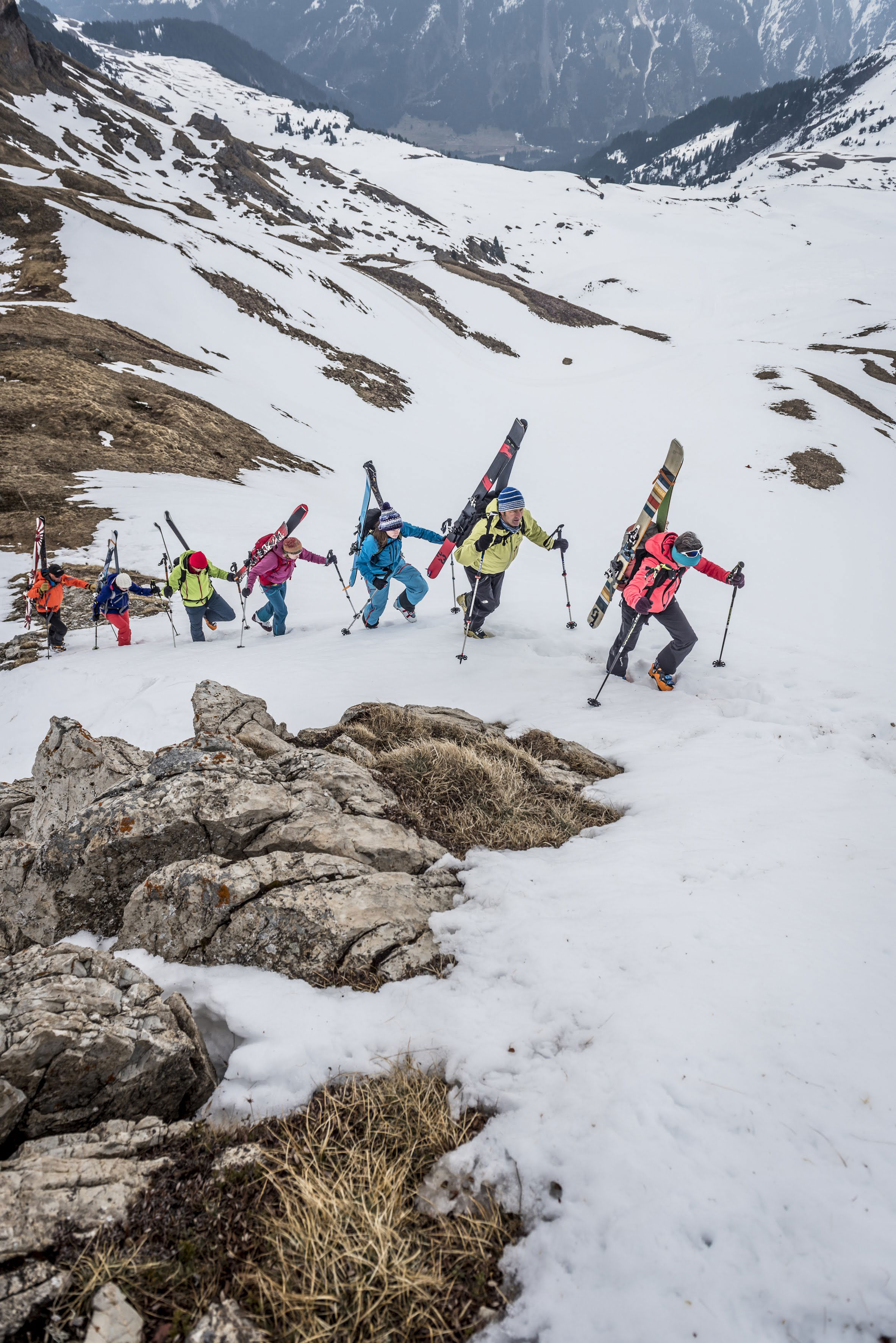 https://bergpunkt-dev.b-cdn.net/bergpunkt-osterskitour-skitour-schweiz-20170401-dsc-3704-608beb8be80a9713059491.jpg